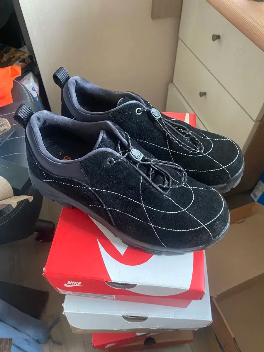 YASE フォレスト ハイキング シューズ 280