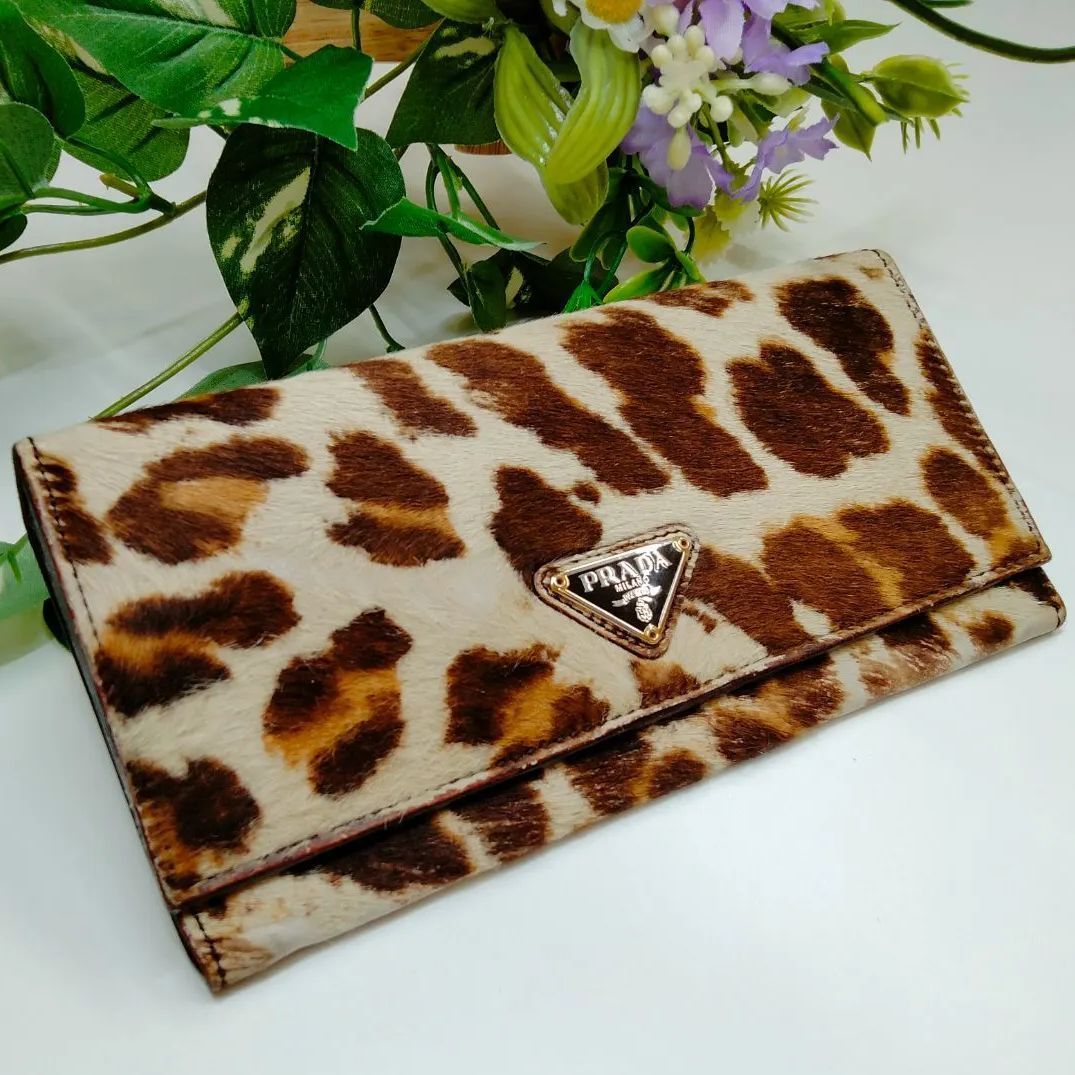 PRADA 長財布　ハラコ　レオパード PRADA - プラダ 長財布 ハラコ レオパード ヒョウ柄の通販 by は