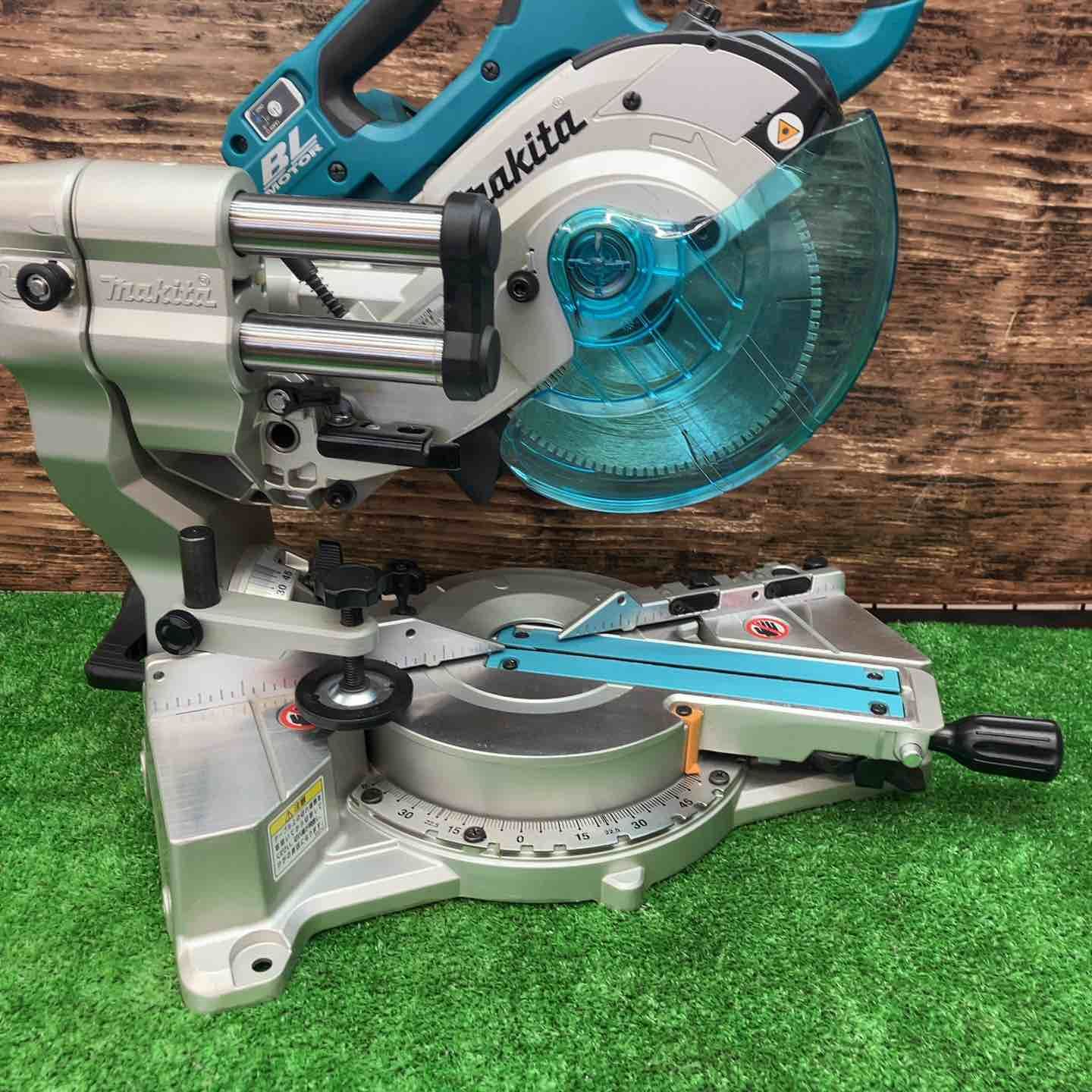 マキタ makita