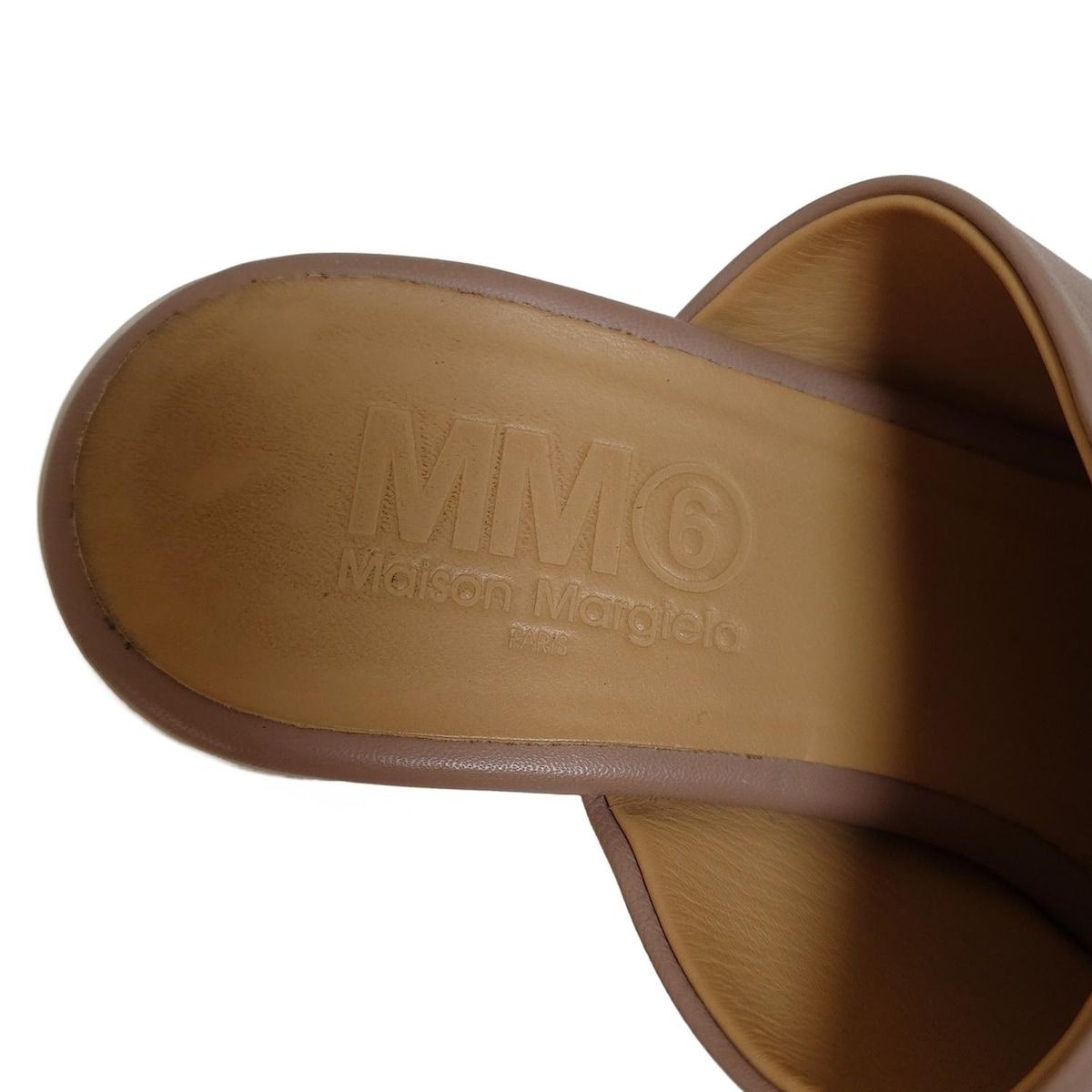 ピンクベージュ×アイボリー レザー