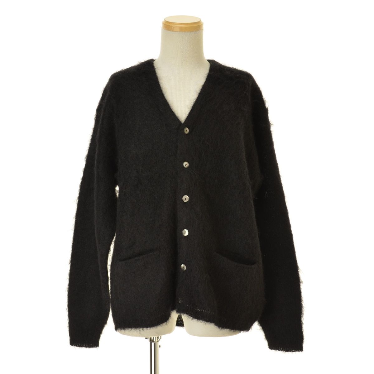 カールヘルム ネップツイード糸のカーディガン カールヘルム ネップ