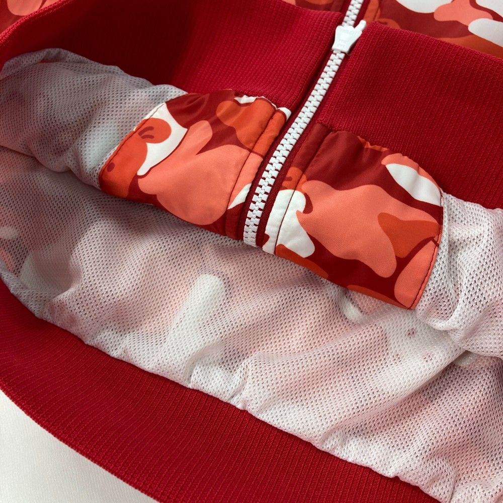 サイズ：S CALLAWAY キャロウェイ  裏メッシュ ジップジャケット 総柄 レッド系 [240101445600] ゴルフウェア レディース ストスト サイズ：S CALLAWAY キャロウェイ 裏メッシュ ジップジャケット