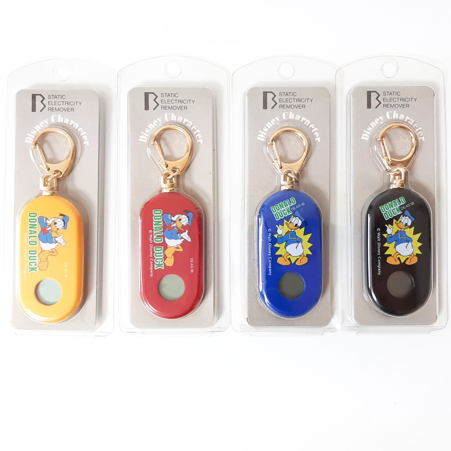 ミニー キーホルダー キーチェーン ディズニーストア - メルカリ