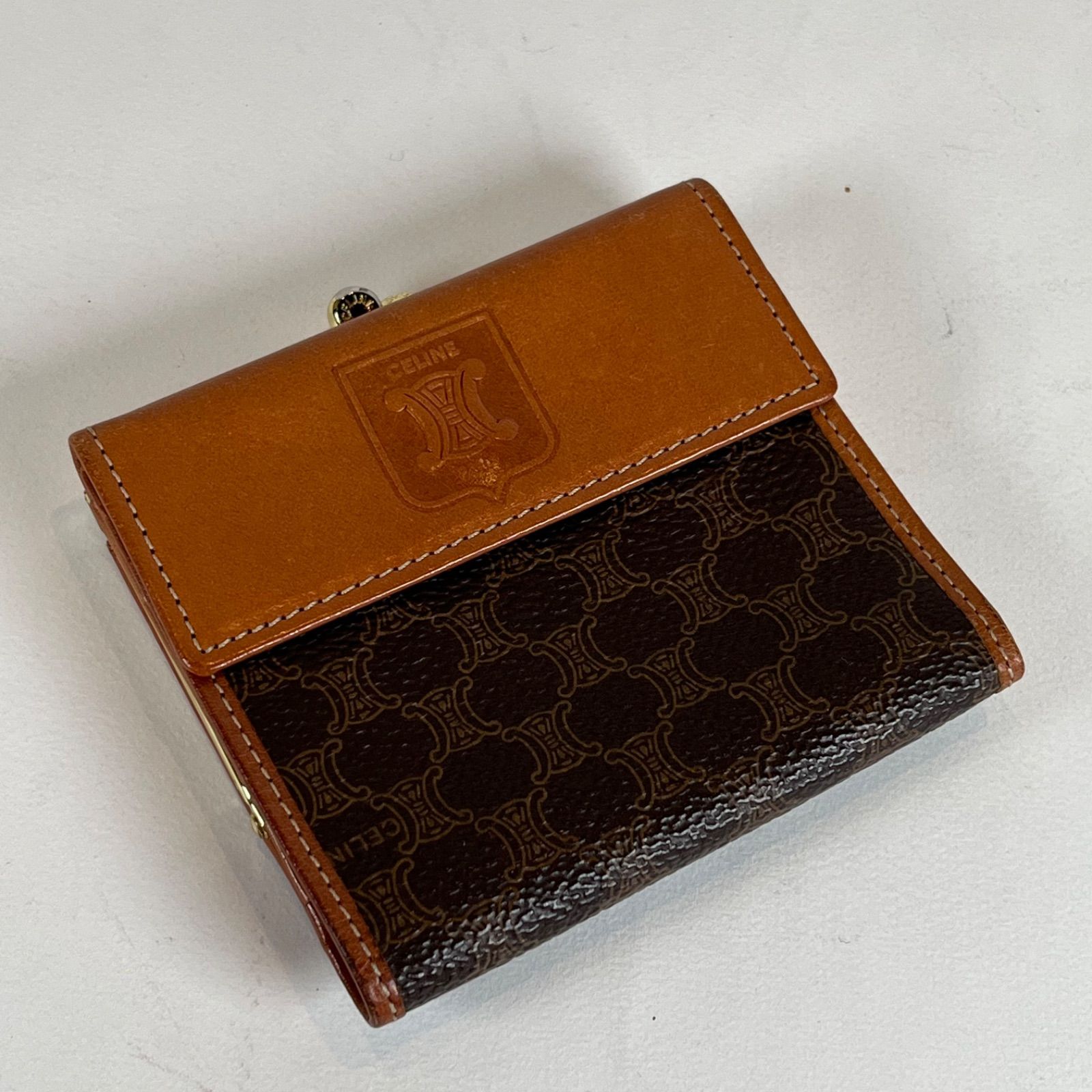 セリーヌ 二つ折り 長財布 財布 マカダム がま口 ブラウン 可愛らし 