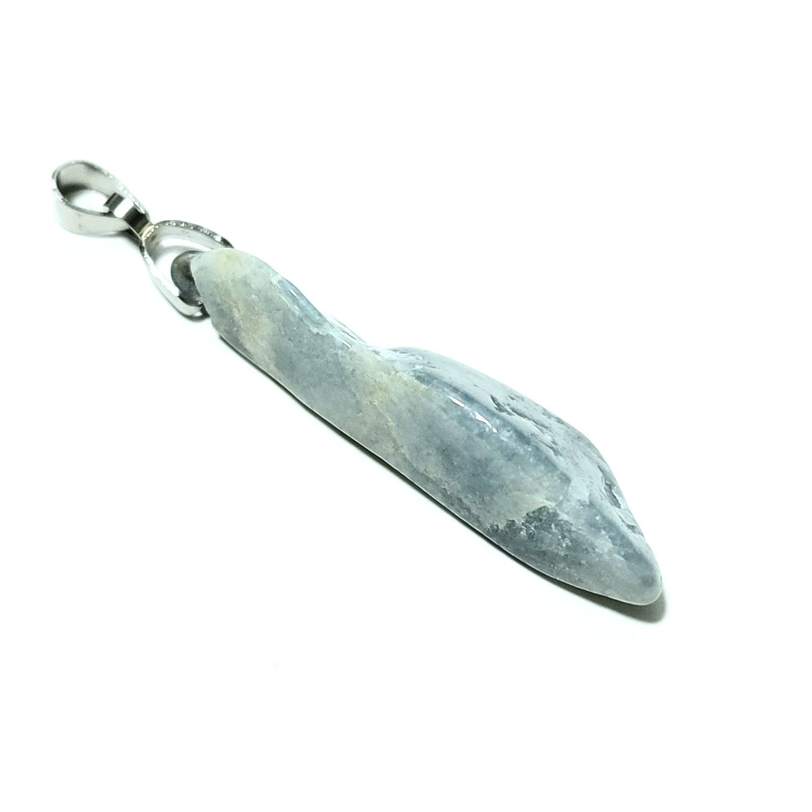 入コン沢原石ペンダントトップ:糸魚川翡翠:金具(ｽﾃﾝﾚｽ)付ms-PT0016