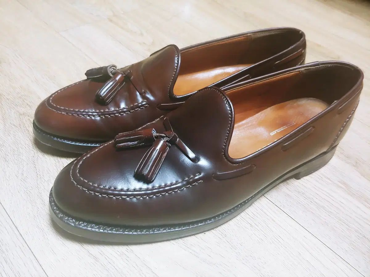 polo(ポロ) マーロー ラヴェッロ コードバン タッセルローファー US 8 5D 出品