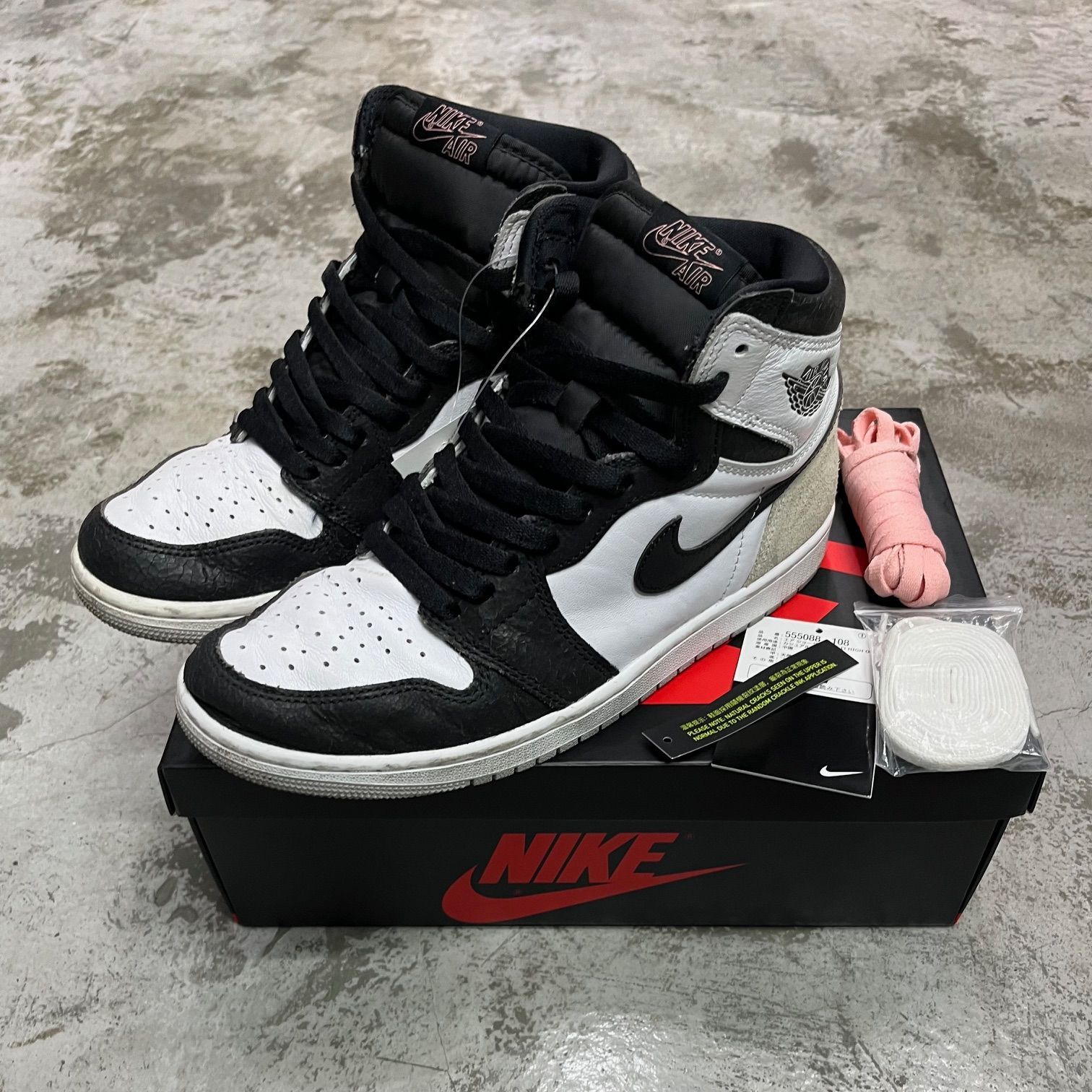 国内正規 Nike Air Jordan 1 High OG Bleached Coral 555088-108 ブリーチドコーラル ジョーダン1  スニーカー ナイキ 26.5cm 74110A1 - メルカリ