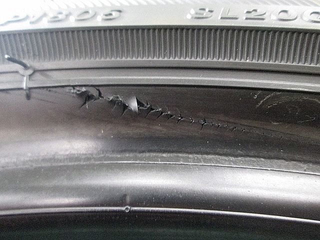 中古タイヤ□245/35R20□1本□ブリヂストン セイバーリングSL201