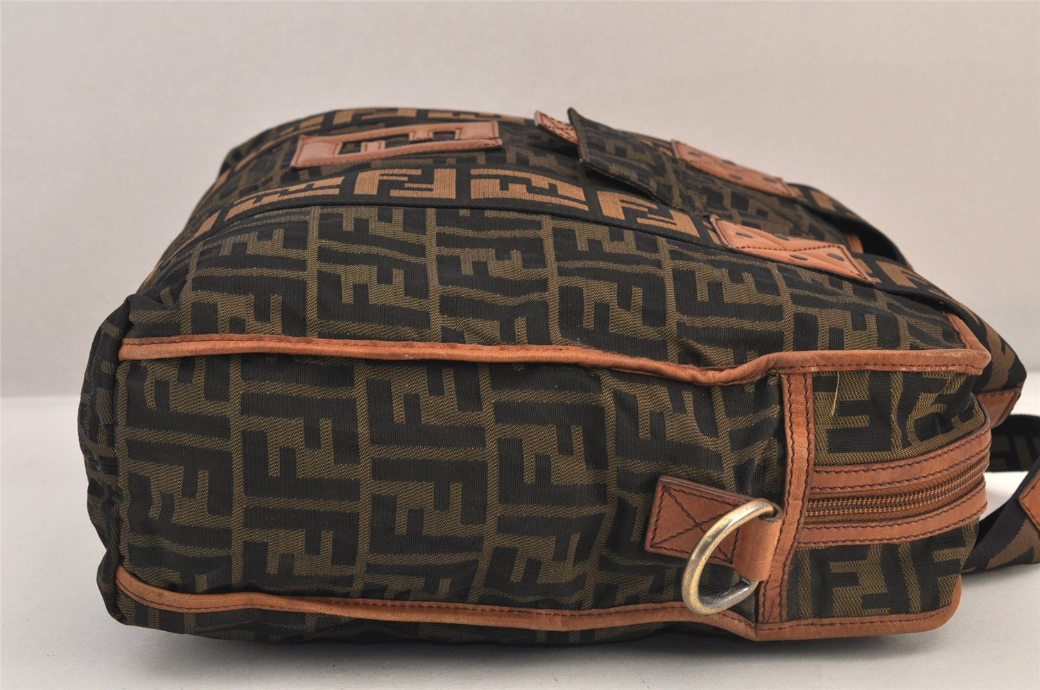 FENDI ズッカ柄 ポーチ FENDI(フェンディ) ⁄ ズッカ柄