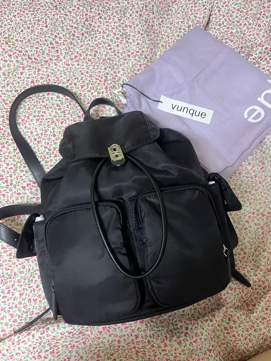 Vunque ブンク レザー バックパック リュックサック 黒ブラック