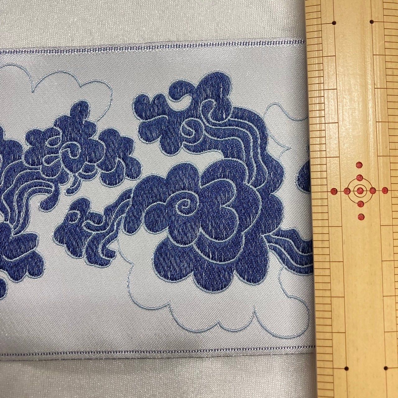 中国刺繍リボンRシノワズリ李朝袴中国茶器茶托台湾茶漢服陳情令瓔珞薬屋