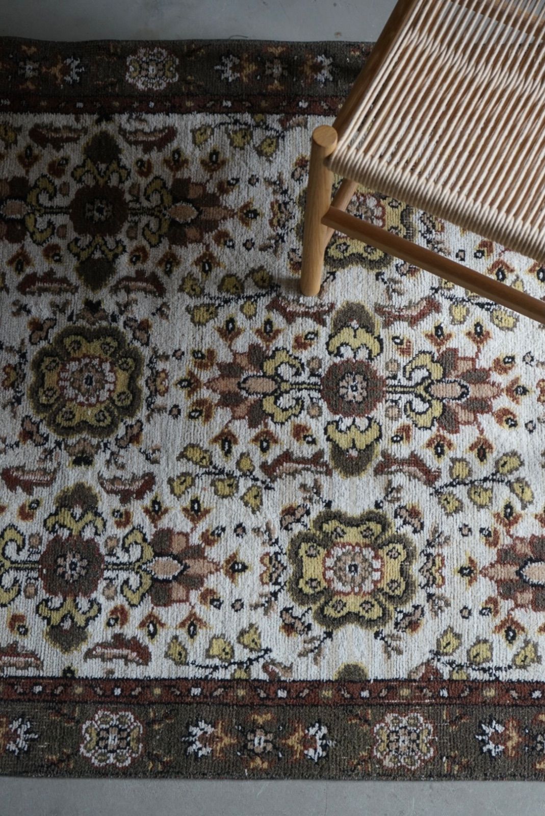 ヴィンテージシルクタペストリー】手織りペルシャ絨毯 花鳥双樹 生命の