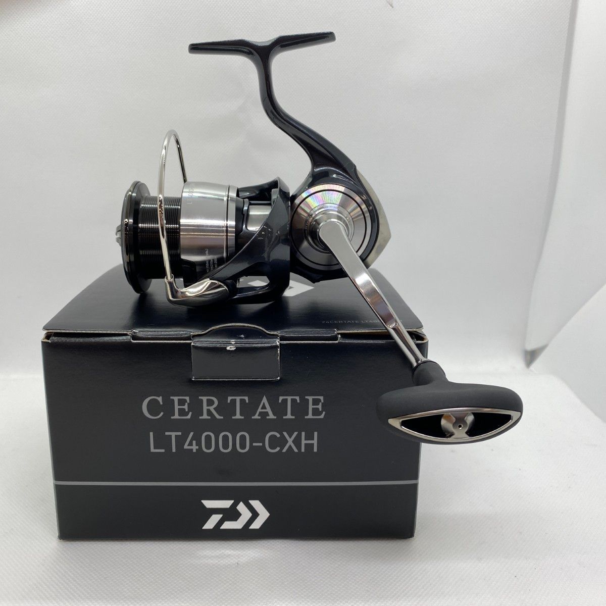 ΨΨDAIWA ダイワ スピニングリール 24セルテート LT4000-CXH 箱付