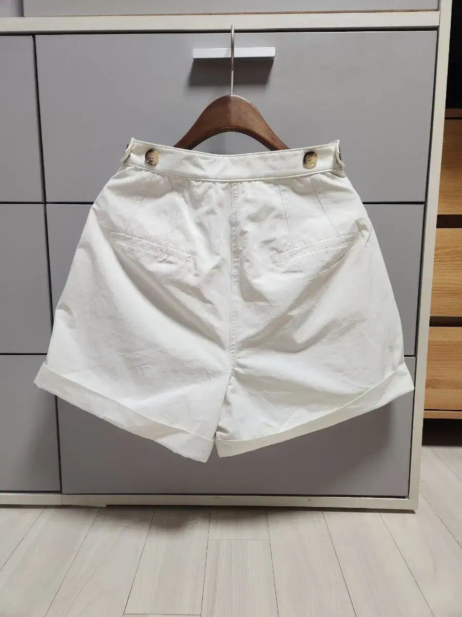 エルボーン 半ズボン