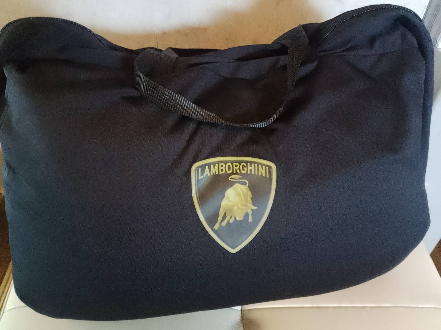 セール Lamborghini（ランボルギーニ） トートバッグ型キャリーバッグ