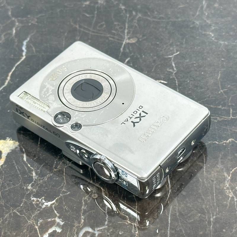 光学3倍ズーム レトロデジカメ