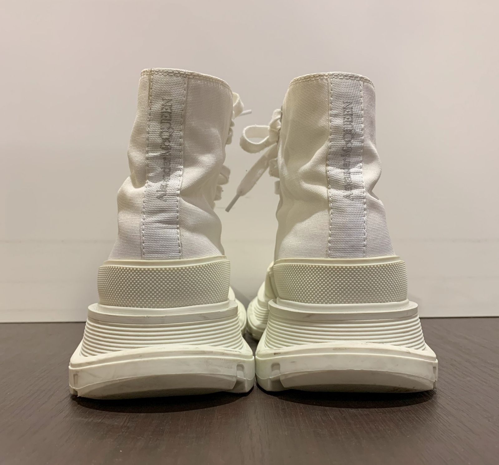 ALEXANDER MCQUEEN アレキサンダーマックイーン 611705