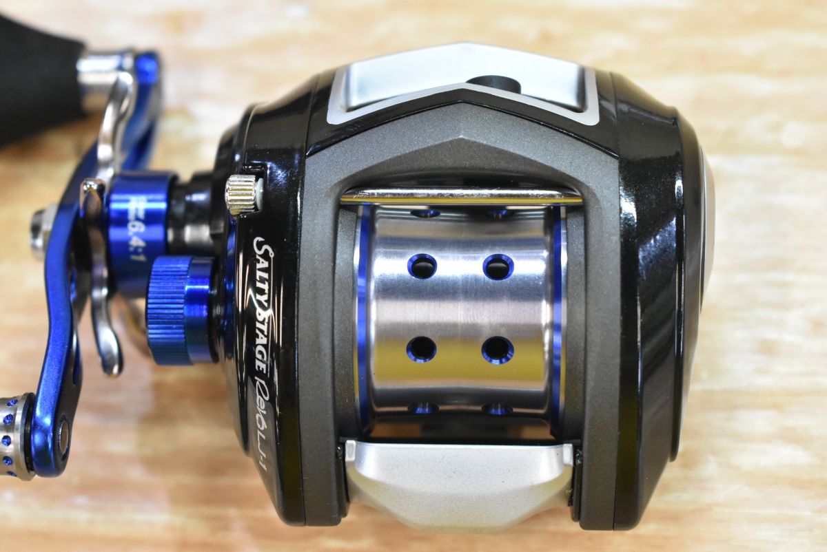 アブガルシア ソルティーステージレボ LJ-4 左巻き アブガルシア