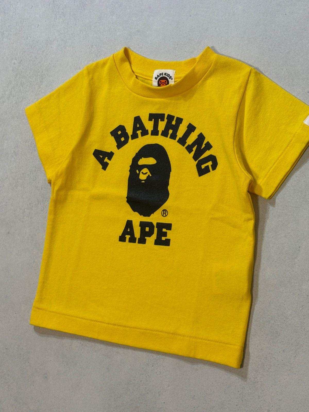 エイプ Tシャツ ホワイト×イエロー 楽天市場】A BATHING APE（カラーイエロー）（Tシャツ