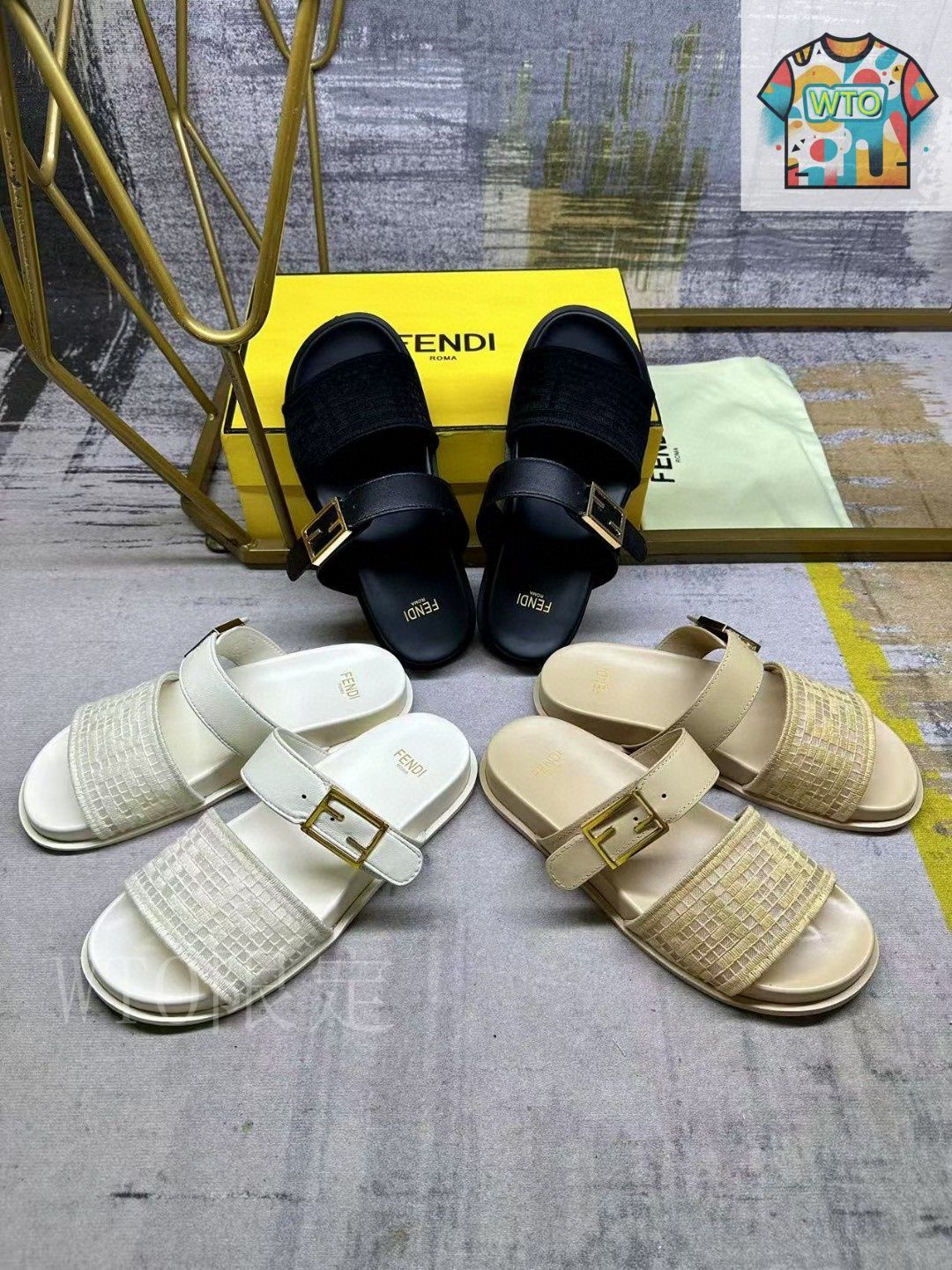 FENDI フェンディ 幅広ストラップ フラット スリッパ05-XB70