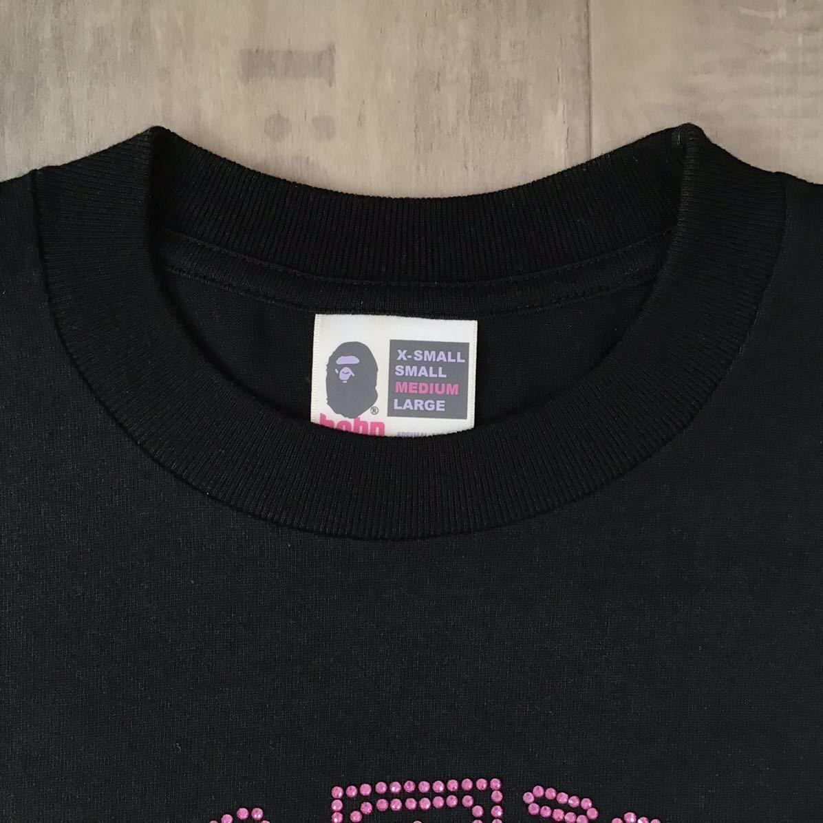 Swarovski カレッジロゴ Tシャツ Mサイズ a bathing ape
