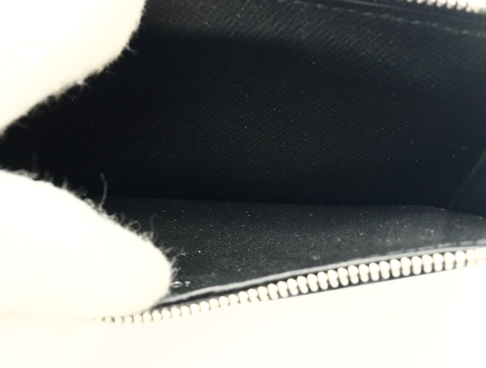 ノワール フラグメントケース