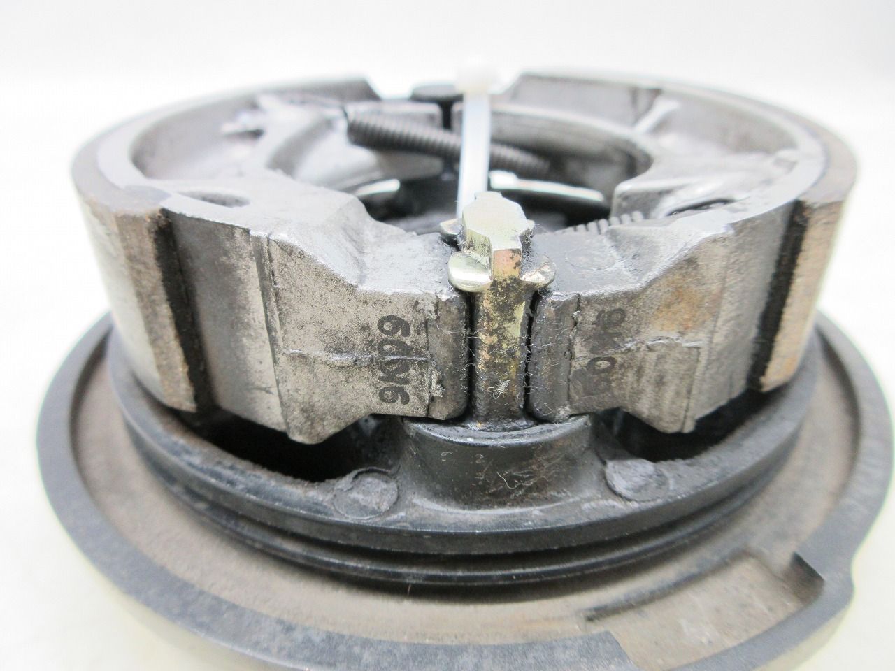 スピードメーターギヤ付 バイク部品