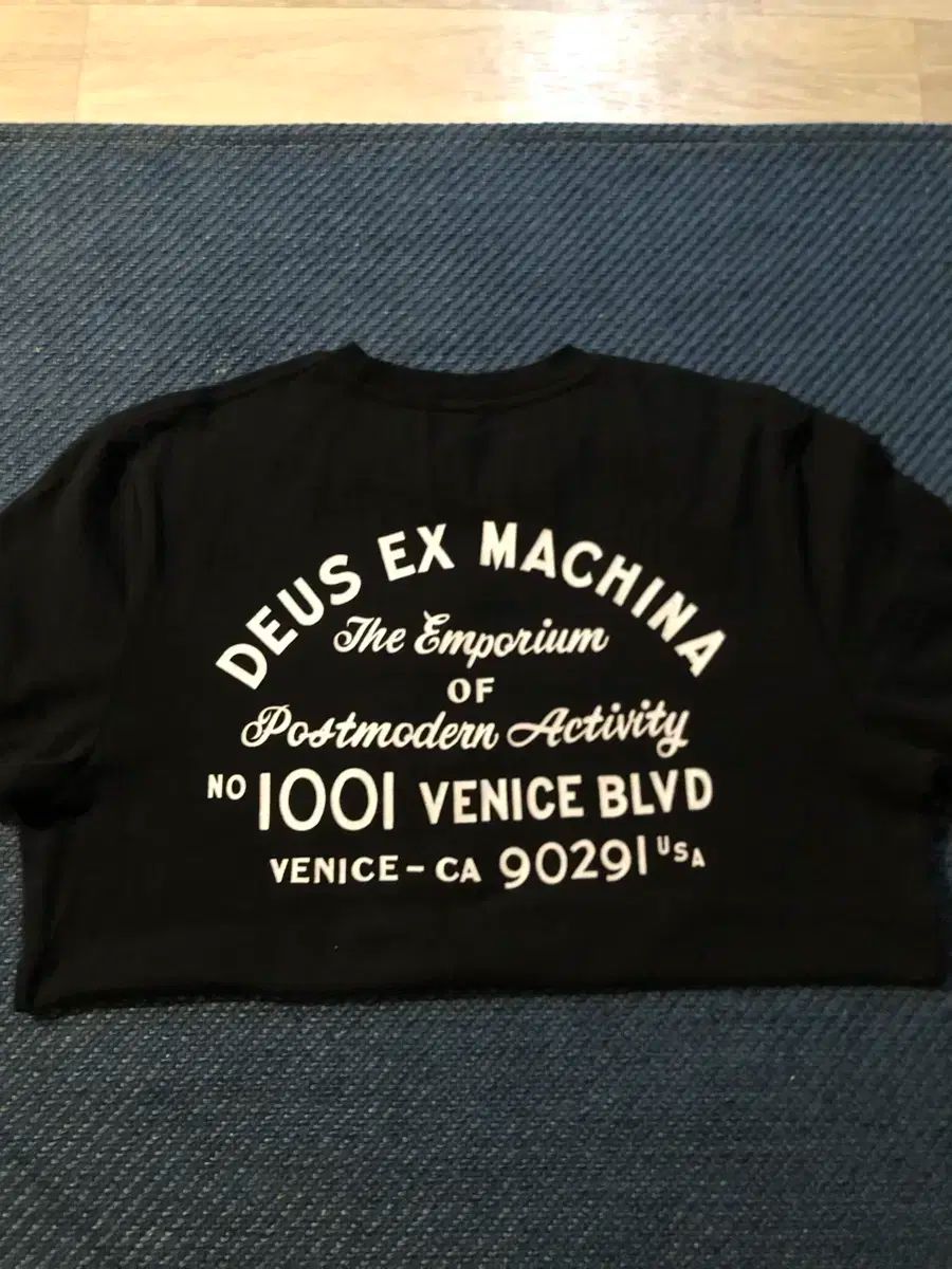 DEUS EX MACHINA(デウスエクスマキナ) エックス Deus Ex Machina(デウスエクスマキナ) ヴェネツィア アドレス 半袖