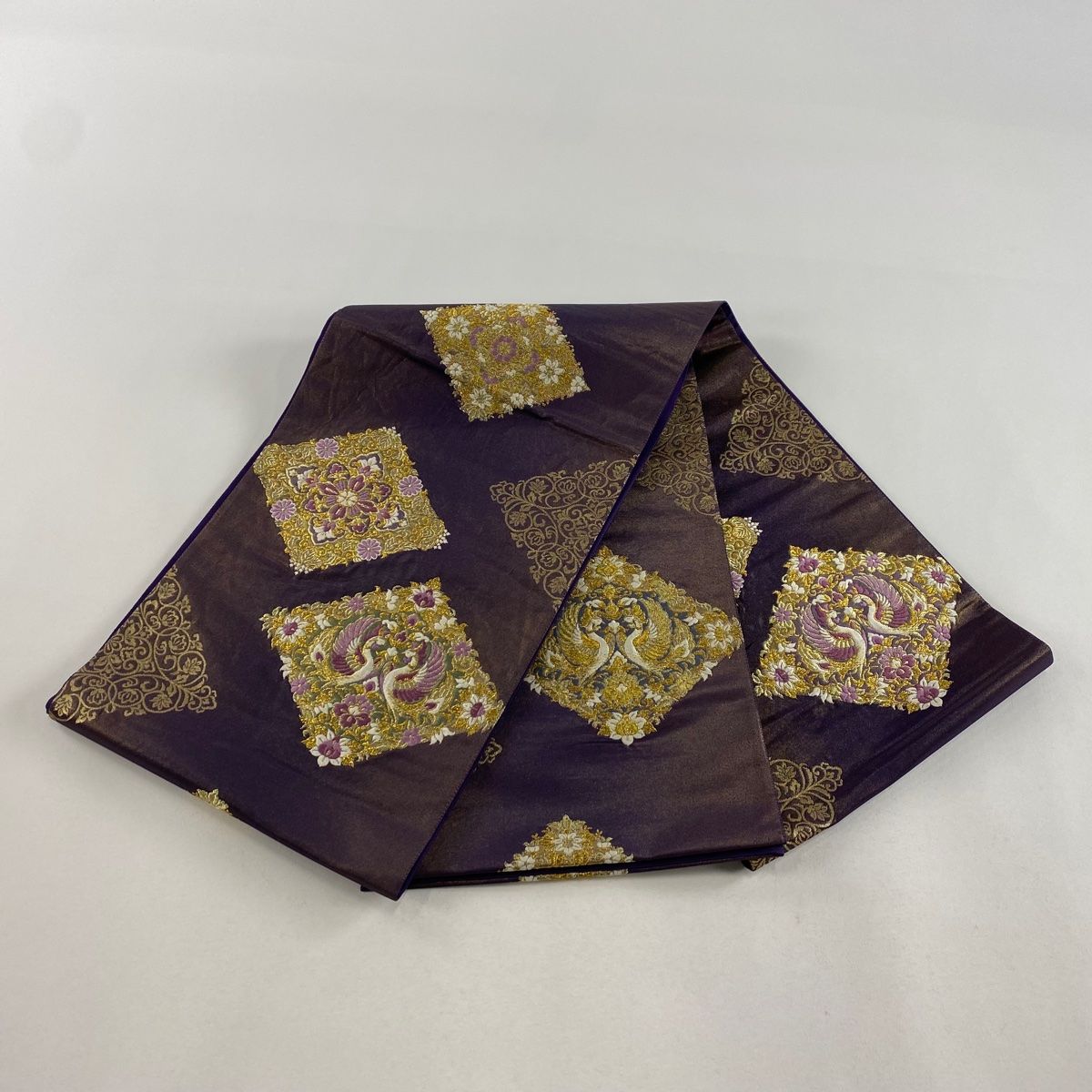 袋帯 名品 じゅらく 落款 じゅらく帝王紫 花菱 向かい鳥 金糸 箔