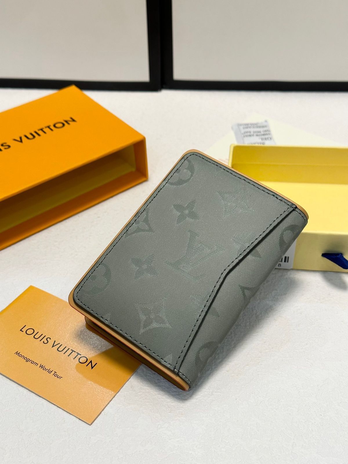 今日 LV レーザーグレーのカードケース兼財布 全国 一部除く-WT0輸入-WT0輸入1 NEXPOTALLINN_EU