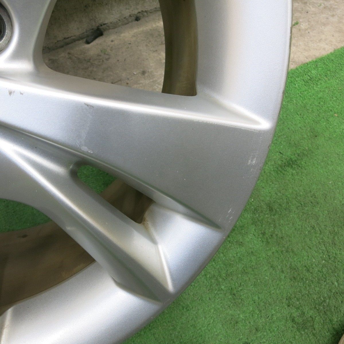 16インチ 16×7J