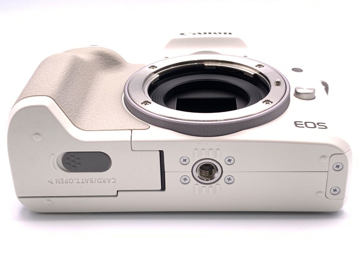 キヤノン EOS Kiss M 【EF-M15-45 IS STM レンズキット】 (ホワイト
