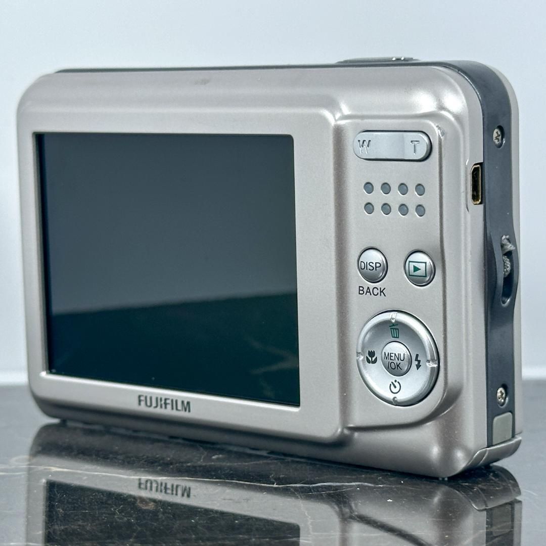 FUJIFILM FinePix A100 シルバー 富士フイルム ファインピックス