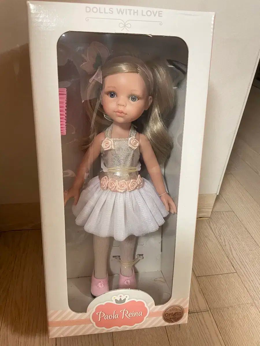 Paola Reina 玩具 ブロンド ヘア ピンク ブラシ 付き