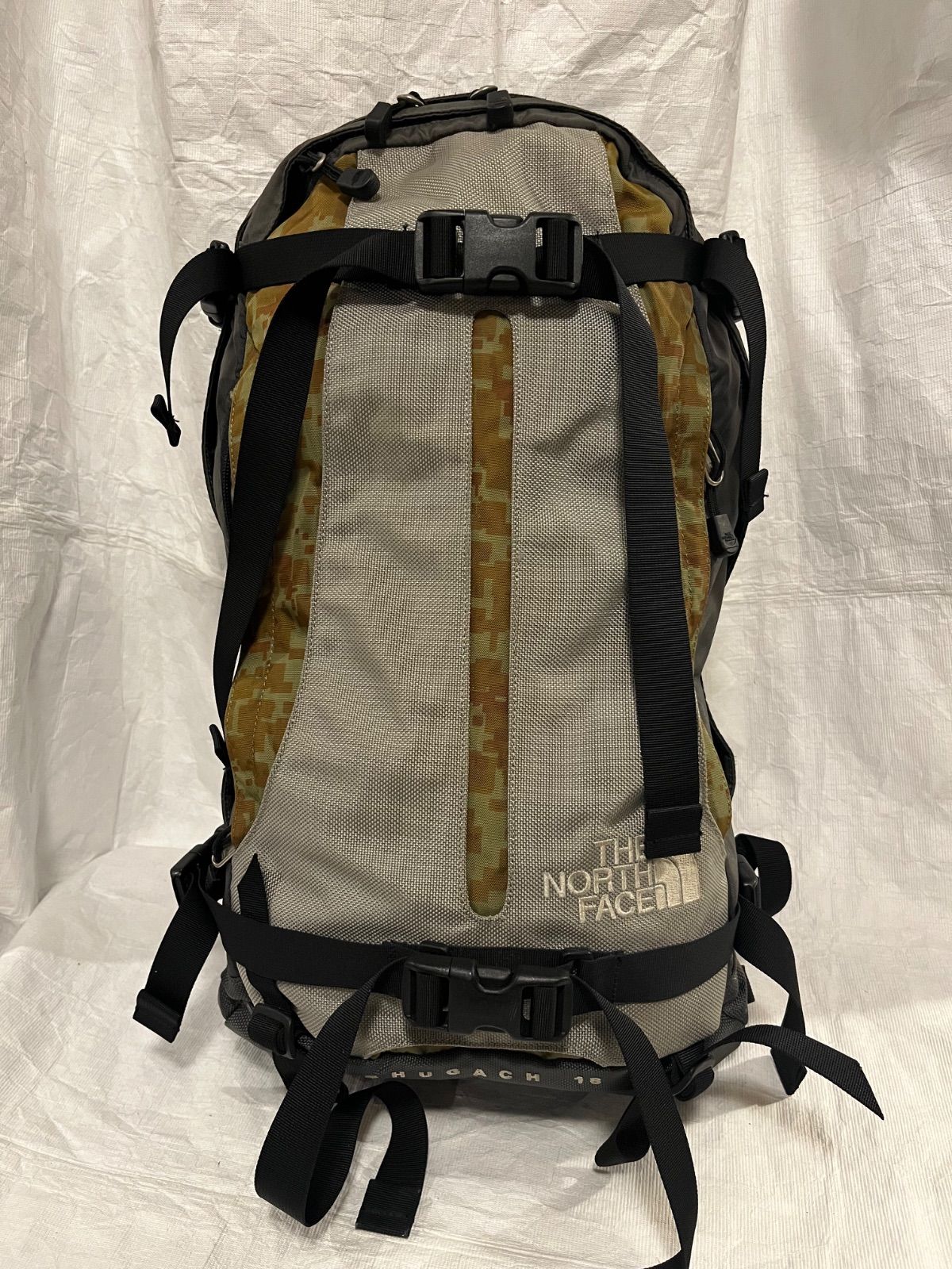 THE NORTH FACE CHUGACH 18 ビンテージ - メルカリ THE NORTH FACE CHUGACH 18 ビンテージ - メルカリ