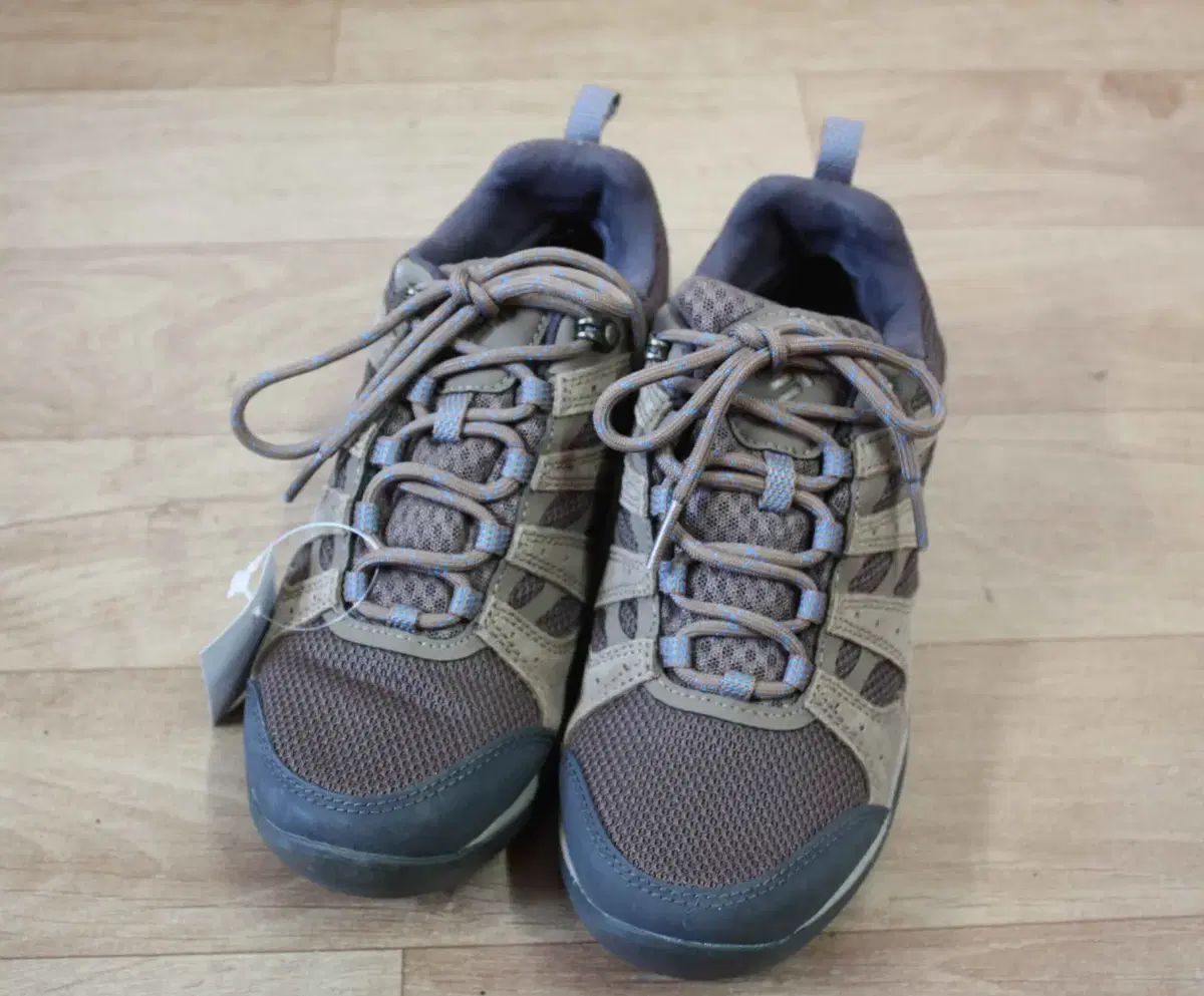S ー 1897 /コロンビア 正規品 レディース トレッキングシューズ 235