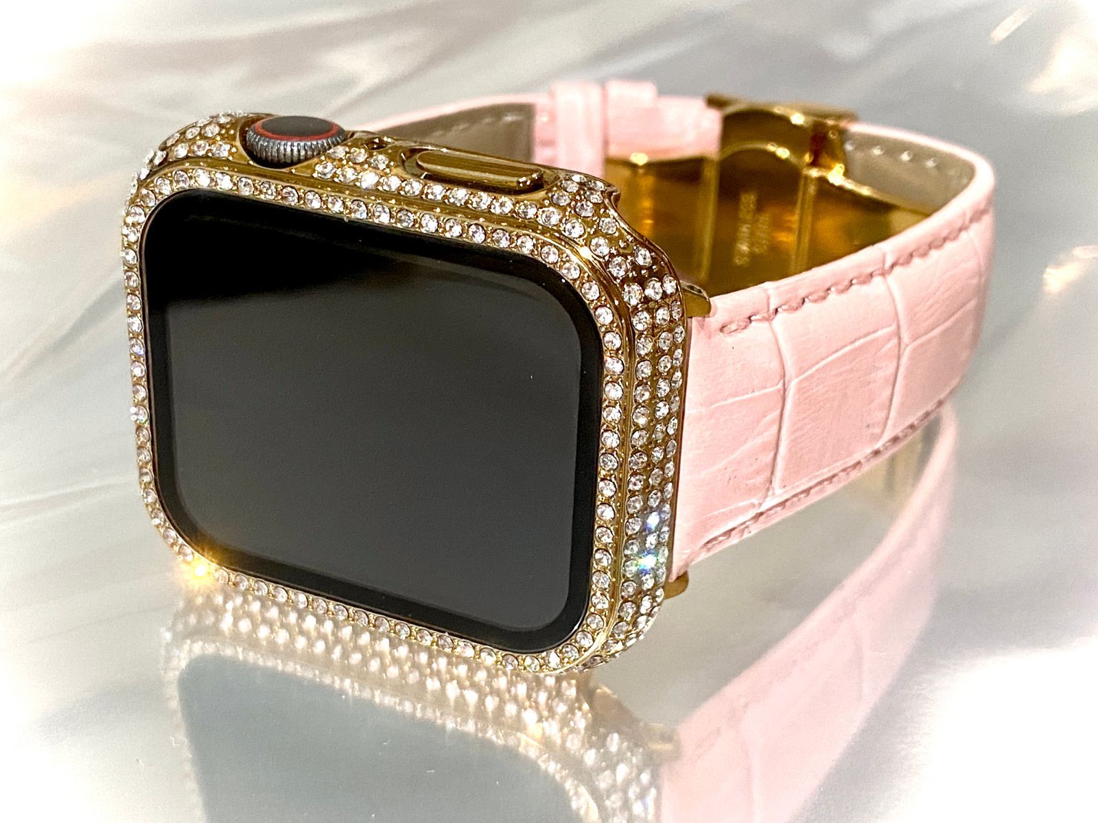 アップルウォッチ ピンクゴールド アルミニウムケースレザー