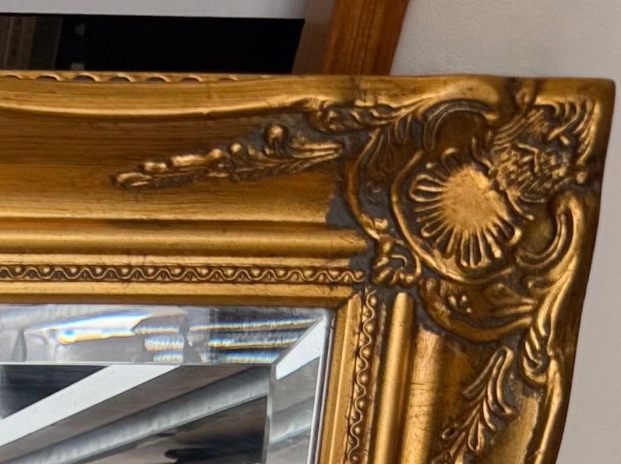 ミラー ゴールド 円形 花びら 壁掛け バロック ロココ 85222WM 輸入雑貨 ミラー ゴールド 円形 花びら 壁掛け バロック ロココ