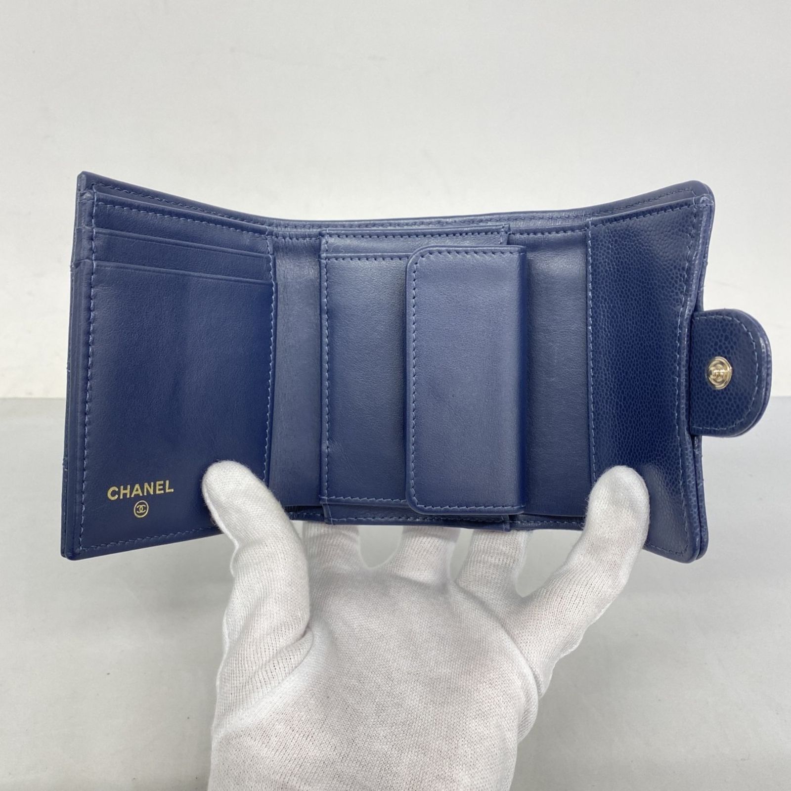 シャネル(Chanel) シャネル 三つ折り財布 マトラッセ キャビア