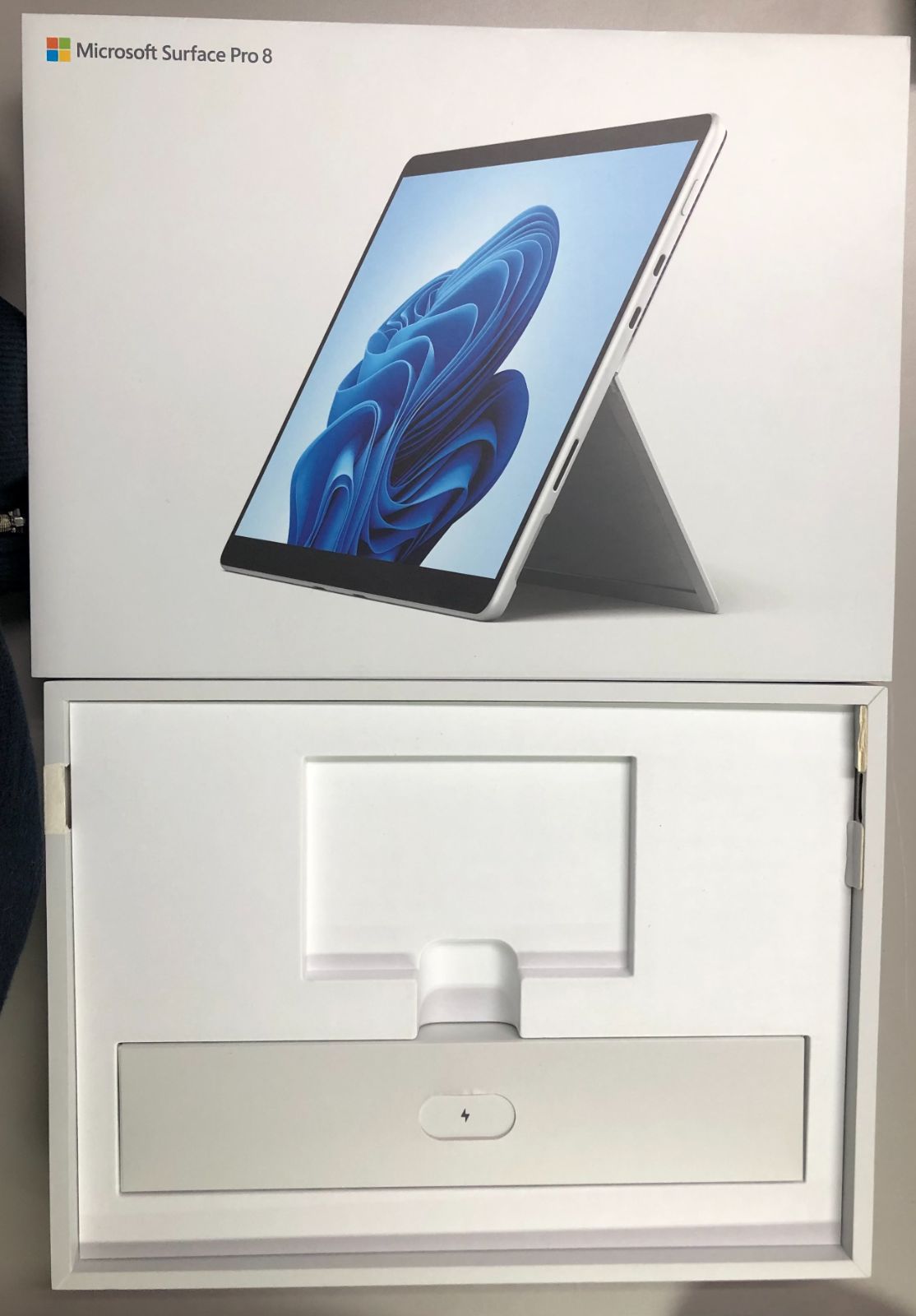 asuka様専用ページ Microsoft surface pro8 ジャンク品 - メルカリ