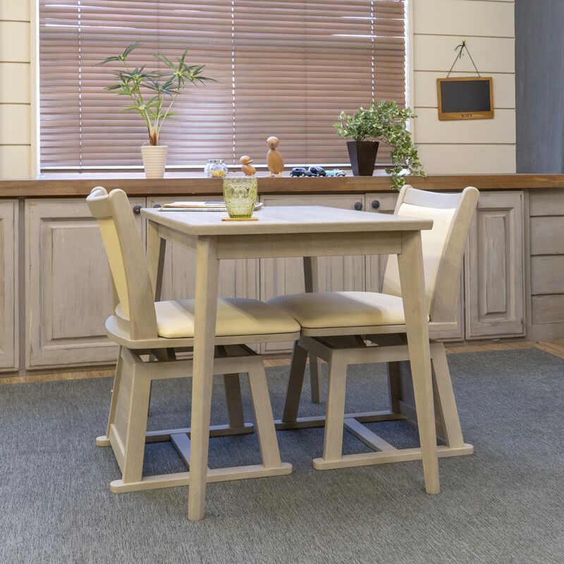 ダイニングコタツ