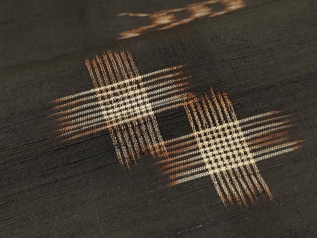 平和屋着物○国指定重要無形文化財 本場久米島紬 手織 吉祥文 正絹  