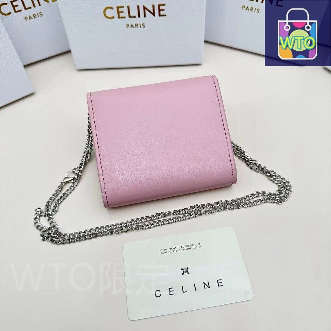 新品に近い❣️ セリーヌ トリオンフ ピンク スモールウォレット M18 CELINE セリーヌ 三つ折り財布 スモール フラップウォレット
