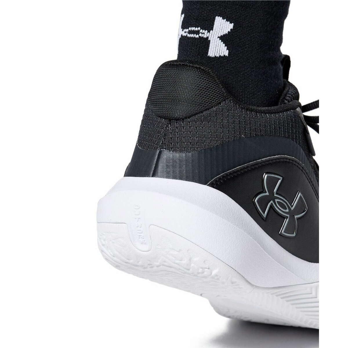 Under Armour UA Lockdown 7 SYN AP Black Metallic Silver 25.5