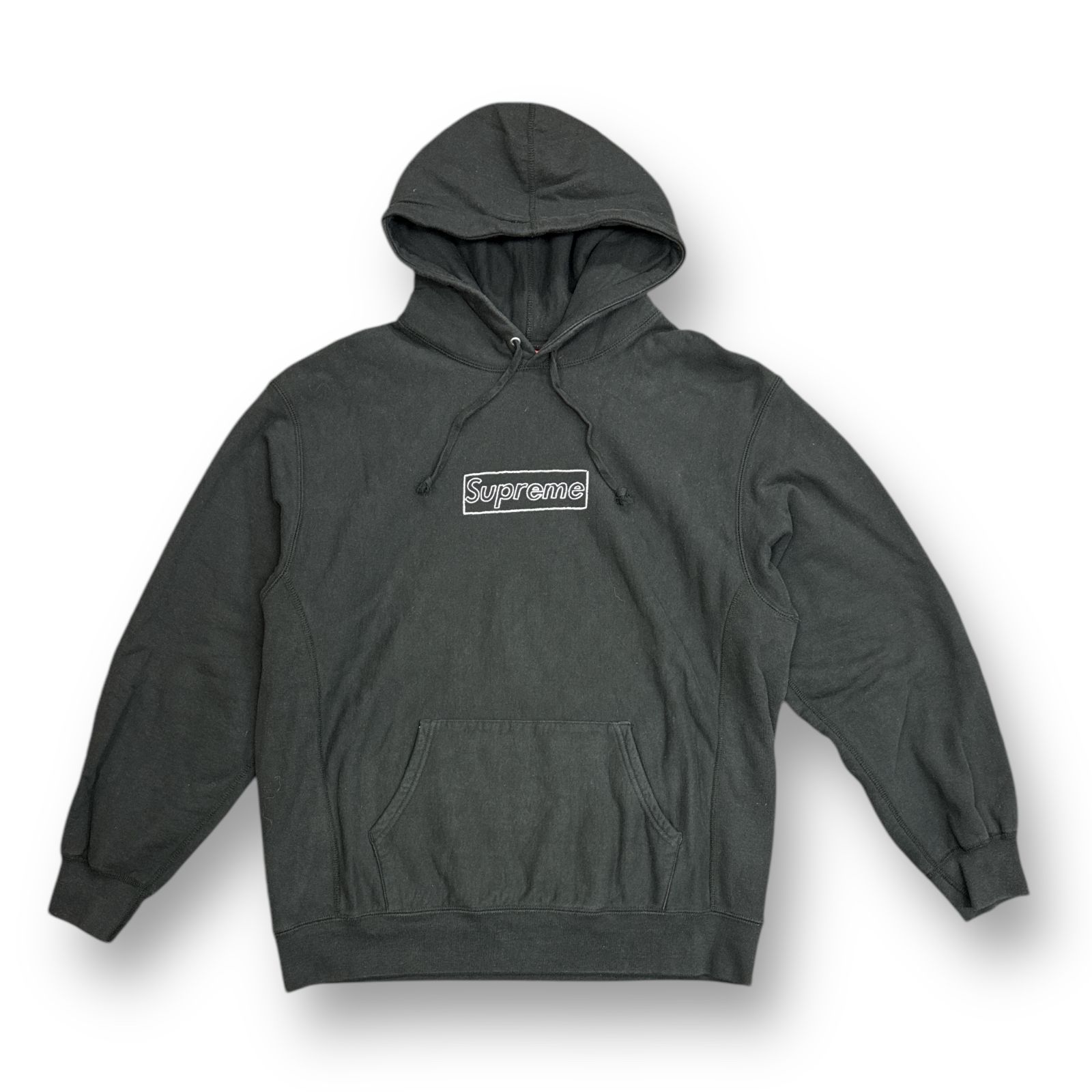 Supreme 21SS × KAWS Chalk Logo Hoodie チョークロゴフーディー Supreme 21SS × KAWS Chalk Logo Hoodie チョークロゴフーディー