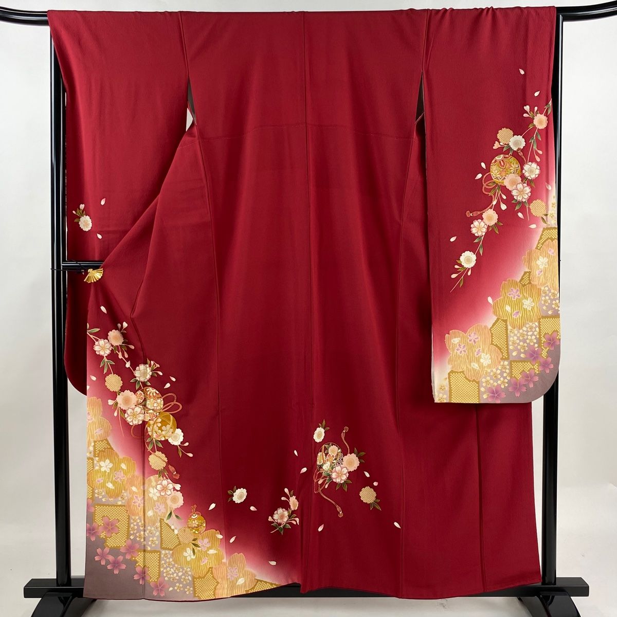 振袖 身丈157cm 裄丈67.5cm L 袷 やまと 枝垂れ桜 手鞠 箔 金彩 赤 正絹 名品