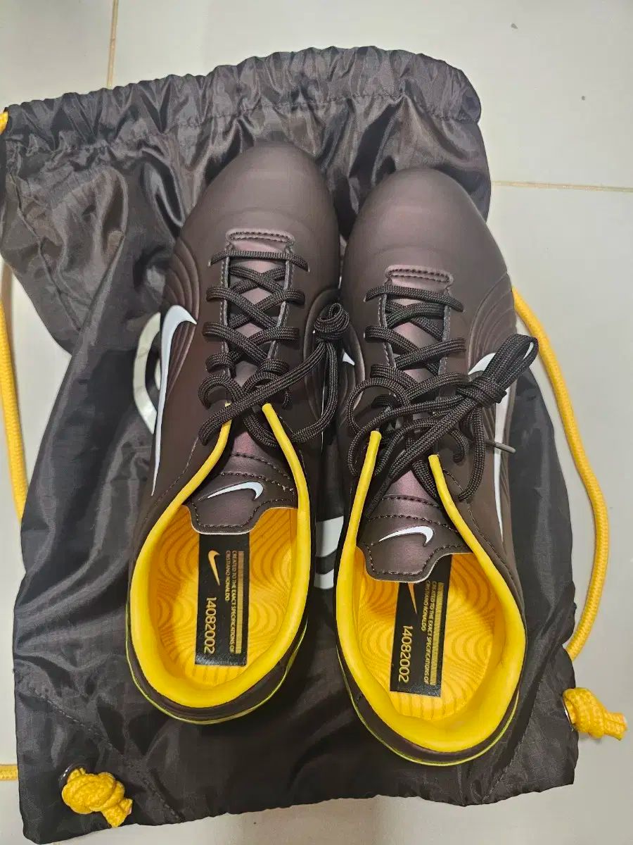 サッカーシューズ