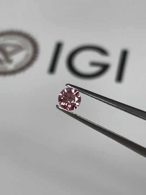 ラボグロウンダイヤモンド ルース】 2ct VS2 FANCY VIVID PINK IGI鑑定
