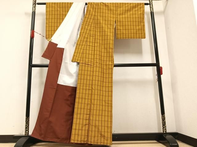 さ*ん様 本場黄八丈 平織り 紬 粋な格子柄 着物 正絹 UU-6548 楽天市場】着物だいやす 250□紬□レア♪本場黄八丈 格子縞文