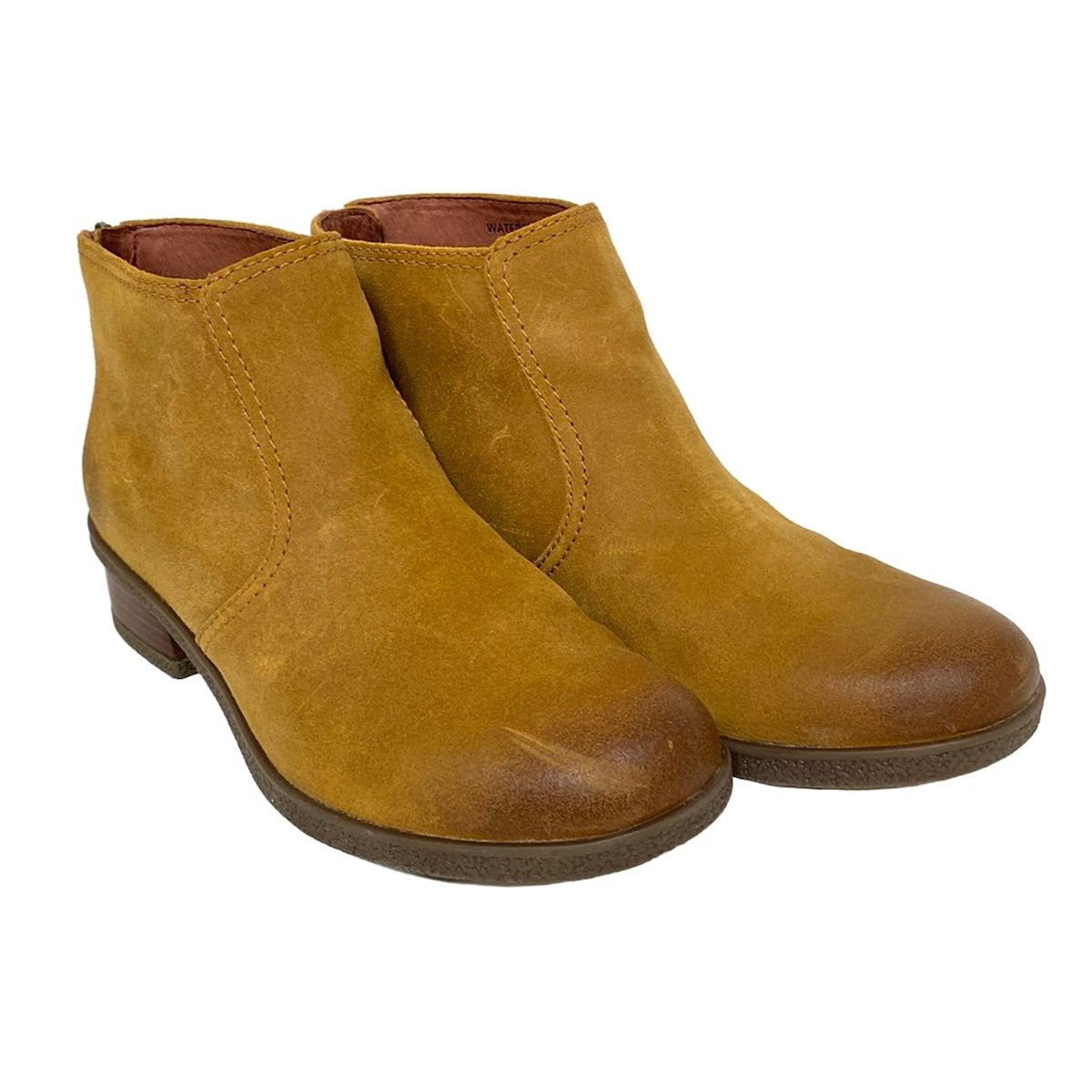 ライトブラウン